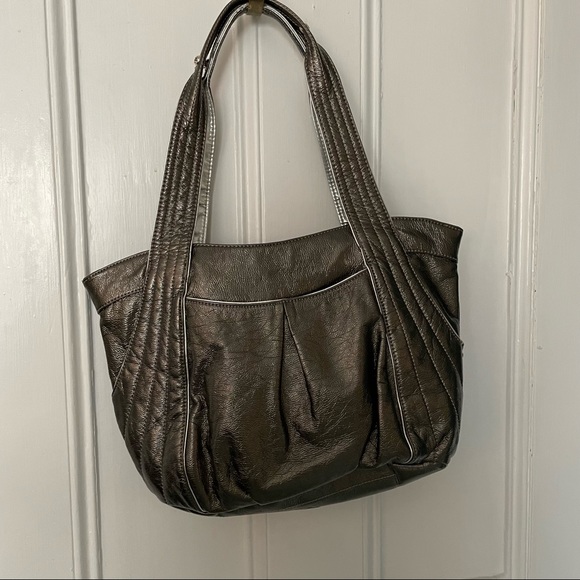 Pewter Kathy Van Zeeland large tote bag with zipper closure like new - Picture 3 of 9